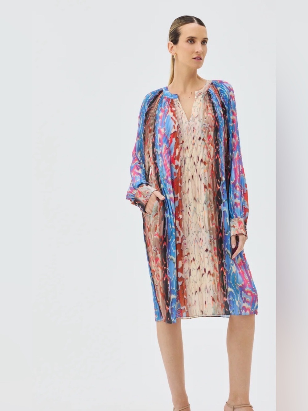 Marc Cain Pleated Dress Long Sleeve midi Abstract Size 8 Medium